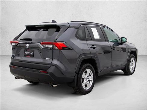 Used 2019 Toyota RAV4 XLE image 5