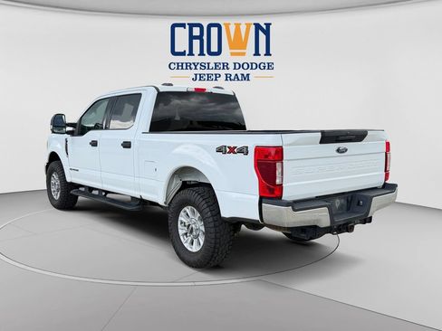 Used 2022 Ford F250 XLT AWD/4WD image 5