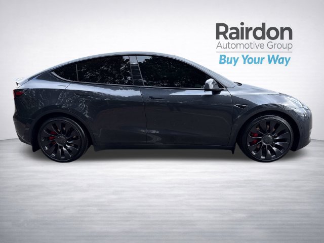 Used 2024 Tesla Model Y Performance AWD/4WD image 8