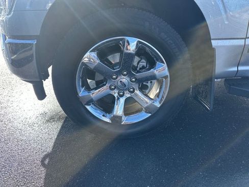 Used 2022 Ford F150 Lariat image 12