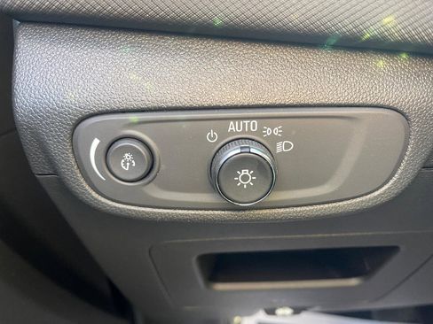 Used 2024 Chevrolet TrailBlazer RS image 17