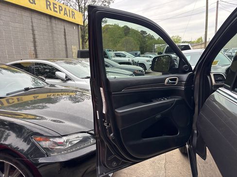 Used 2014 Jeep Grand Cherokee Overland image 8