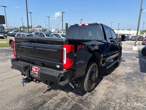 Used 2026 Ford F250 Platinum AWD/4WD image 3