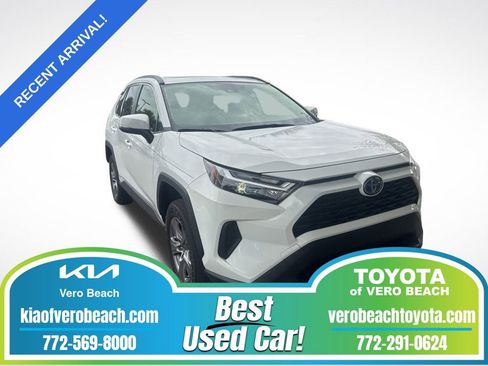 Used 2024 Toyota RAV4 XLE w/ Convenience Package image 1