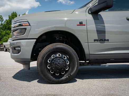 New 2026 RAM 3500 Laramie AWD/4WD image 11