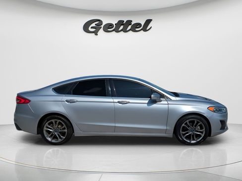Used 2020 Ford Fusion SEL image 4