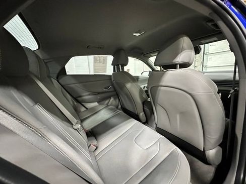 Used 2023 Hyundai Elantra SEL FWD image 15
