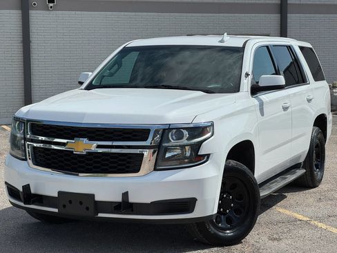 Used 2015 Chevrolet Tahoe 2WD image 2