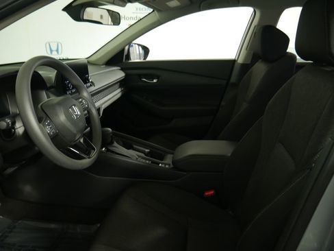 Used 2023 Honda Accord LX image 15