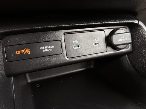 Used 2025 Honda Civic Sport image 22