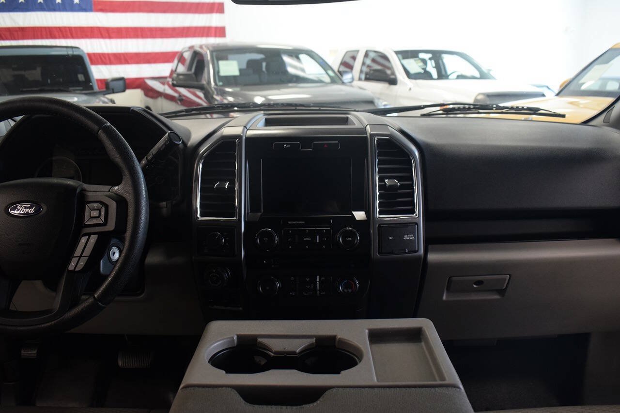 Used 2016 Ford F150 XLT AWD/4WD image 26