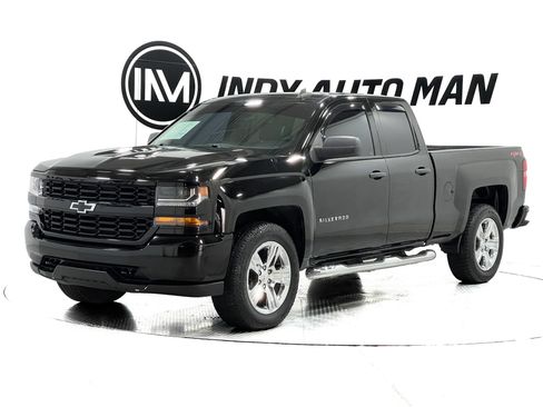 Used 2018 Chevrolet Silverado 1500 Custom w/ Custom Value Package AWD/4WD image 8