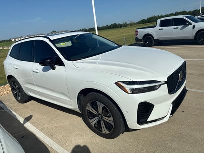 Used 2023 Volvo XC60 T8 Plus