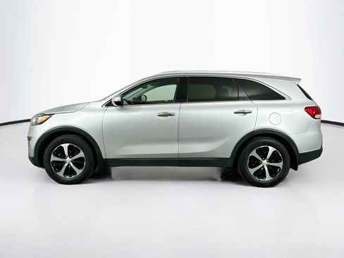 Used 2016 Kia Sorento EX w/ EX Premium Package FWD image 4