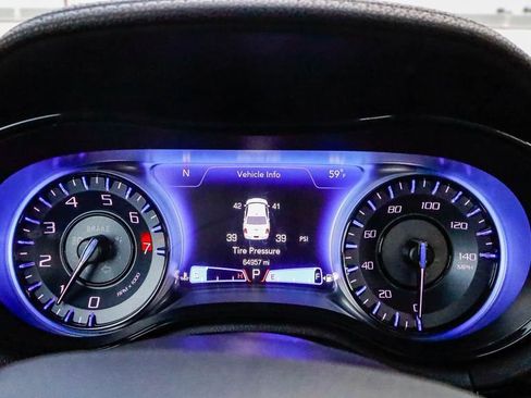 Used 2023 Chrysler 300 S image 24