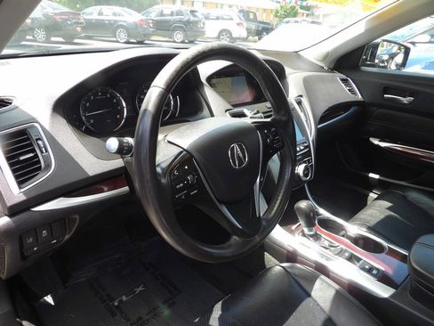 Used 2015 Acura TLX w/ Technology Package FWD image 6