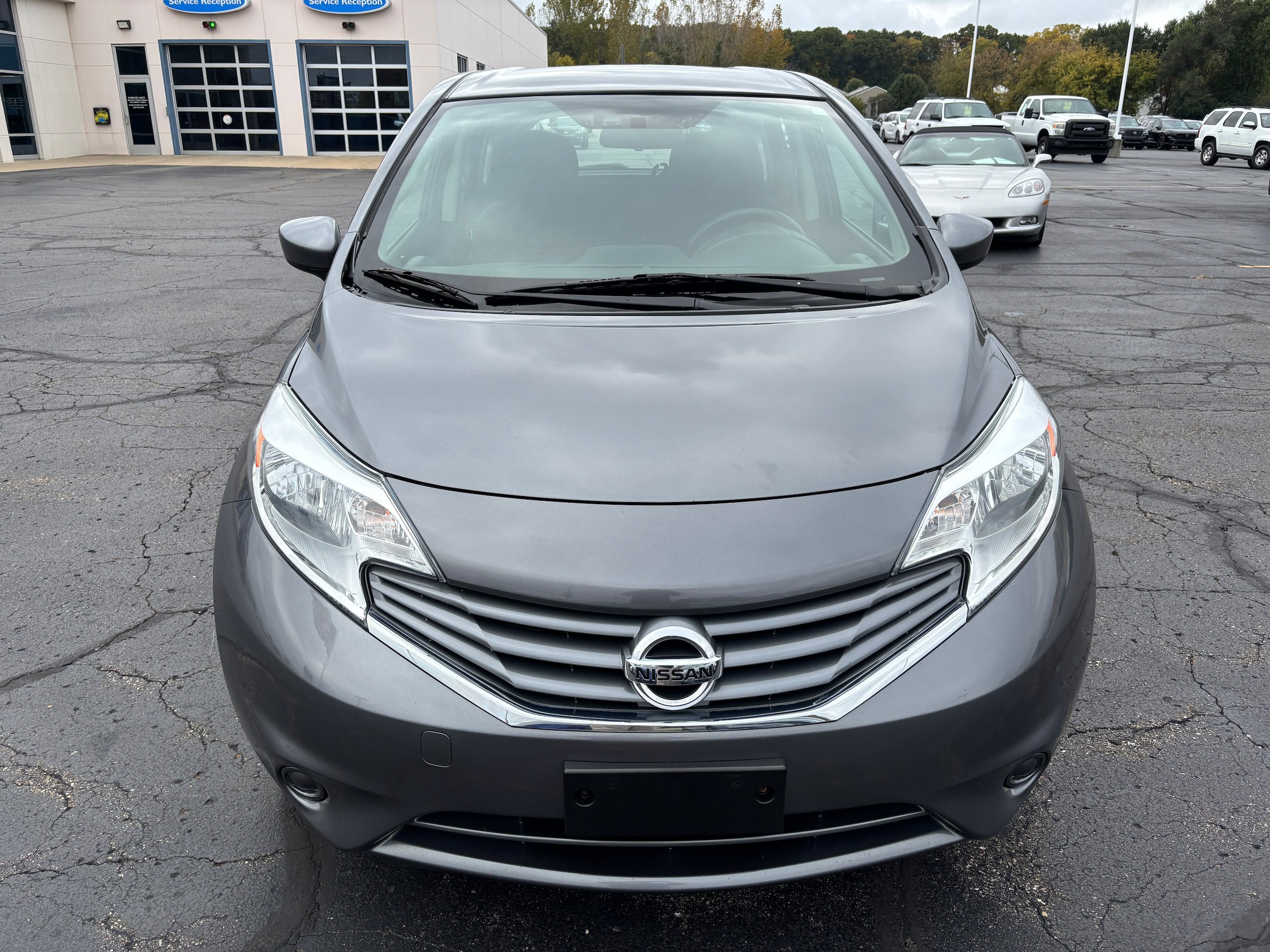 Used 2016 Nissan Versa Note SV FWD image 3