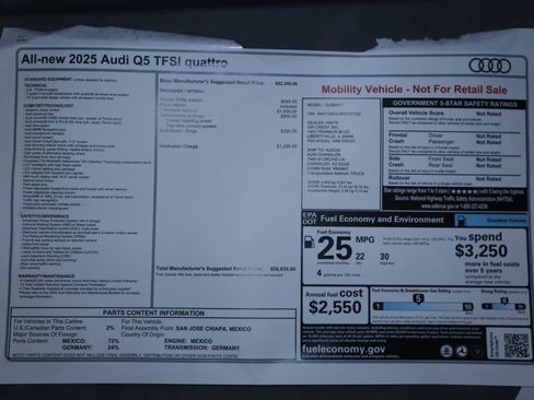 Used 2025 Audi Q5 Premium w/ Convenience Package image 9