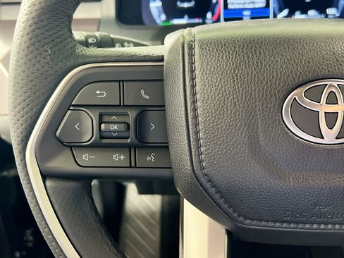 New 2025 Toyota Tacoma TRD Sport image 18