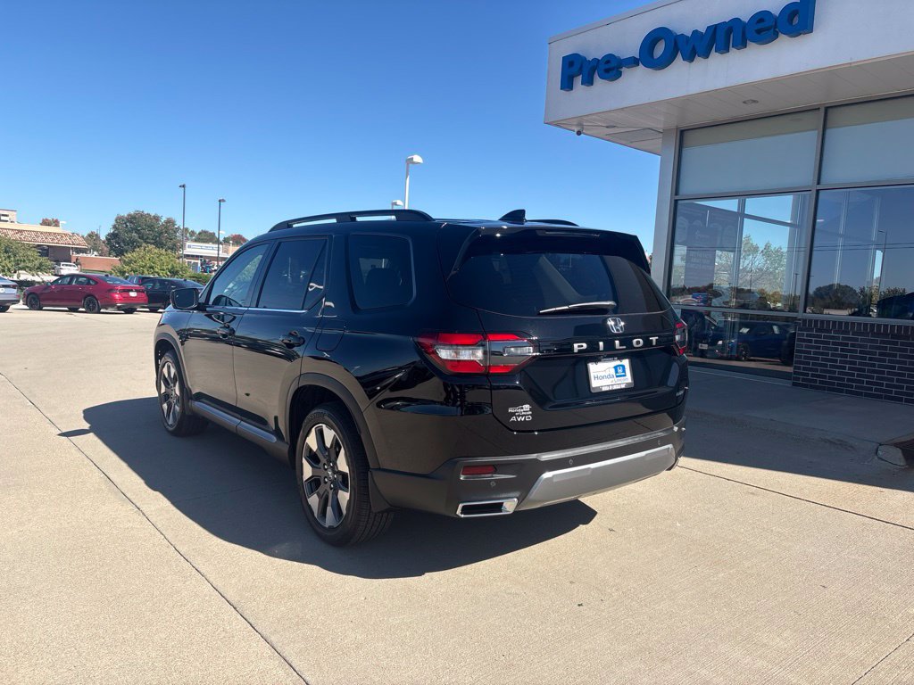 Certified 2026 Honda Pilot Elite image 7