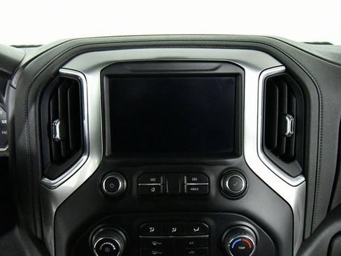 Used 2022 Chevrolet Silverado 3500 LT image 4