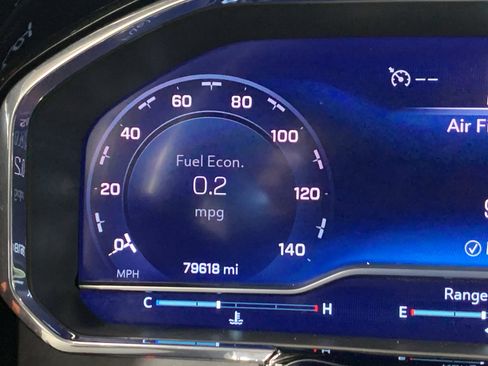 Used 2023 Chevrolet Silverado 1500 High Country w/ High Country Premium Package image 23