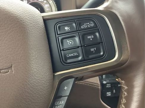 Certified 2022 RAM 3500 Limited image 27