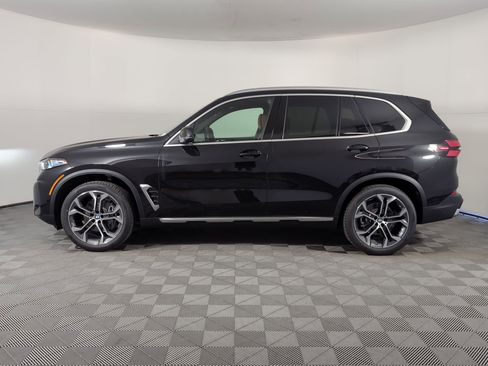 New 2026 BMW X5 sDrive40i w/ Climate Comfort Package image 2