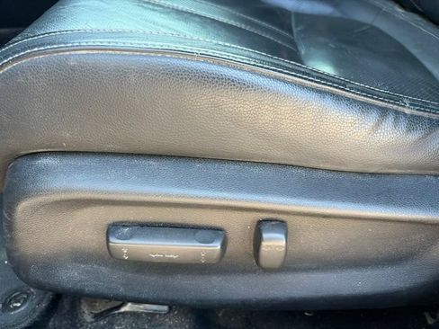 Used 2018 Honda Civic Touring image 12