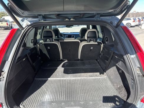 Used 2020 Volvo XC90 T6 R-Design w/ Protection Package Premier image 39