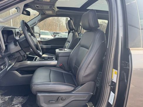 New 2026 Ford F250 Lariat w/ Black Appearance Package image 13