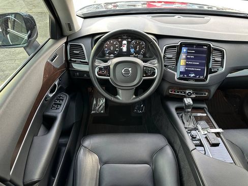 Used 2017 Volvo XC90 T6 Momentum w/ Vision Package AWD/4WD image 44
