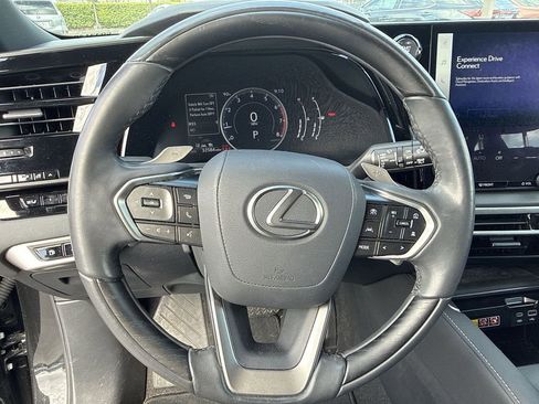 Used 2024 Lexus RX 350 Premium w/ Accessory Package (Z1) image 21