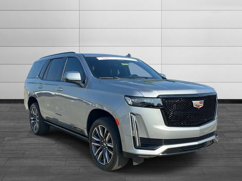 Certified 2024 Cadillac Escalade Sport Platinum w/ Heavy-Duty Trailer Package AWD/4WD image 7