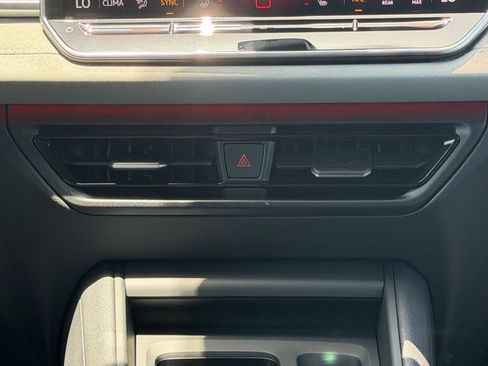 Certified 2026 Volkswagen Tiguan SE R-Line FWD image 16