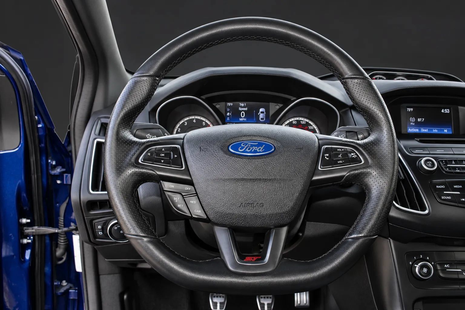 Used 2016 Ford Focus ST FWD image 17