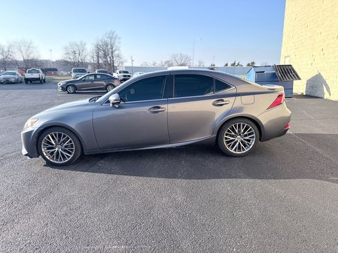 Used 2014 Lexus IS 250 w/ Preferred Accessory Package image 2