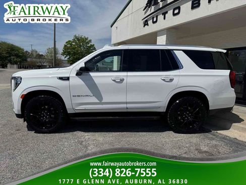 Used 2024 GMC Yukon Denali image 9