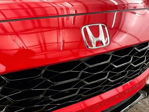 Used 2025 Honda HR-V EX-L image 29