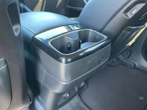 Used 2022 Kia Telluride EX w/ EX Premium Package image 29