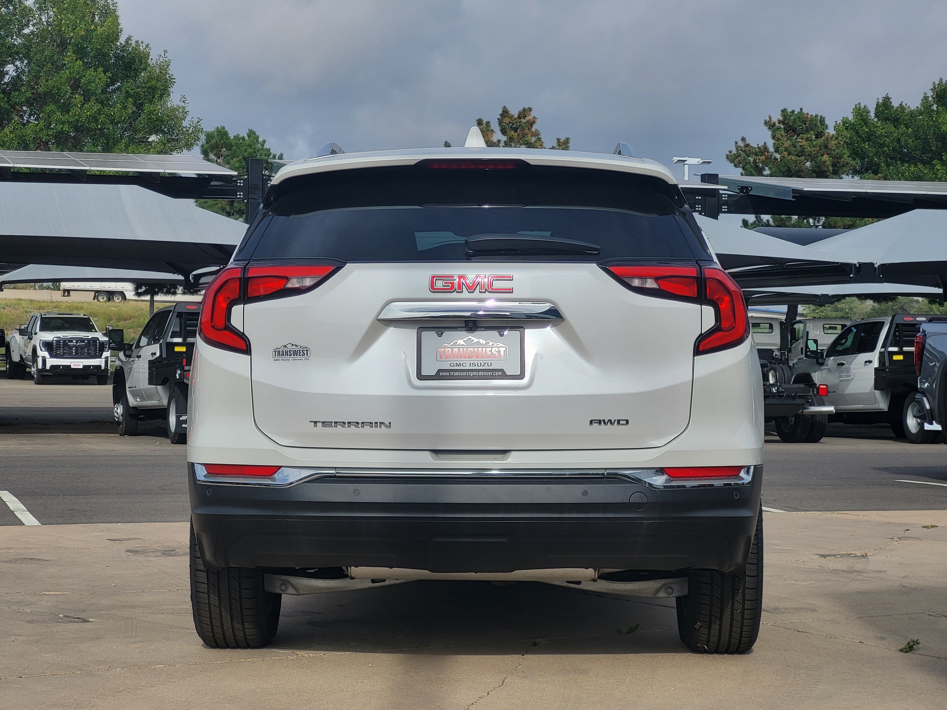 Certified 2021 GMC Terrain SLT w/ Infotainment Package II AWD/4WD image 6