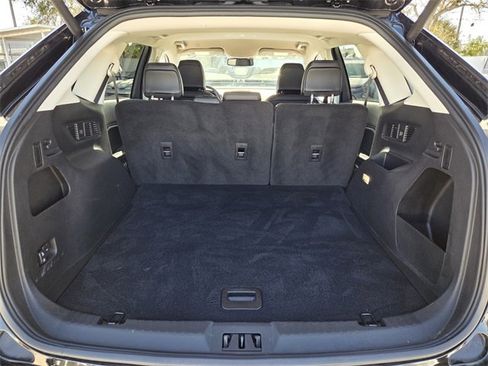 Used 2024 Ford Edge SEL w/ Convenience Package image 10