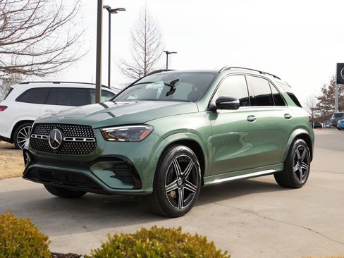 New 2026 Mercedes-Benz GLE 450 4MATIC image 3