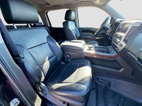 Used 2014 GMC Sierra 1500 SLT w/ SLT Crew Cab Value Package image 27