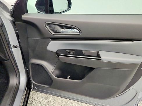 Used 2025 Honda Prologue Touring image 25