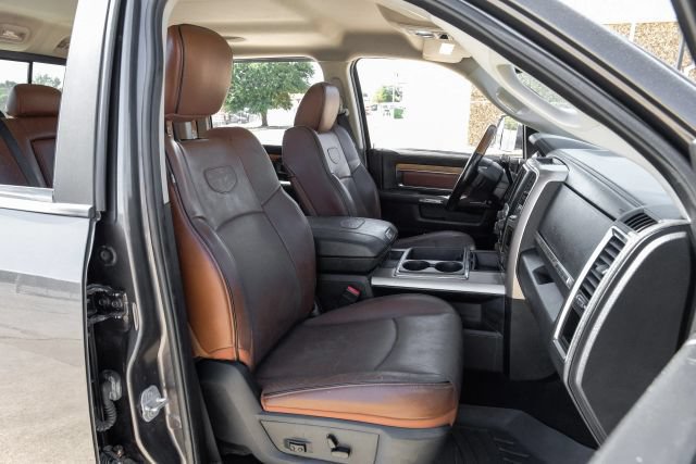 Used 2014 RAM 3500 Laramie Longhorn w/ Convenience Group AWD/4WD image 39