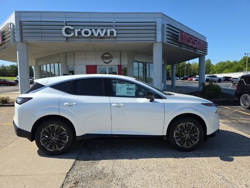 New 2026 Nissan Murano Platinum AWD/4WD image 2
