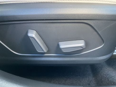 New 2026 Hyundai Tucson Limited image 11