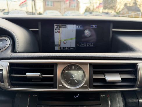 Used 2016 Lexus IS 350 AWD image 19