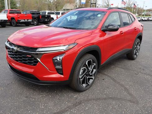 New 2026 Chevrolet Trax RS w/ Driver Confidence Package FWD image 25